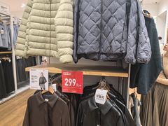 -优衣库(广州番禺万达广场店)