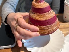 -VERIE BAKEHOUSE