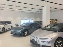 -小鹏汽车上海吴中路销售服务中心