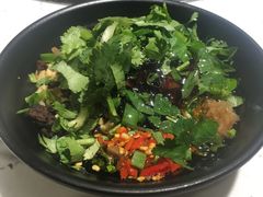 -钢管厂五区小郡肝串串香(奥克斯广场锦城万达店)