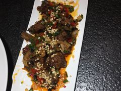 -万重锦·人文川菜馆(骡马市店)