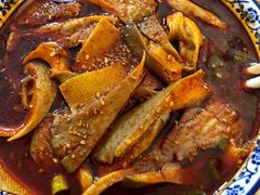 麻辣米线-老字号杨坡红油米线腊汁肉夹馍(东四道巷店)