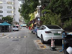 -洪大厨鸡煲(福田店)