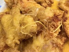 传统锅包肉-小船渔村•大连菜•大连焖鱼(明泽街店)