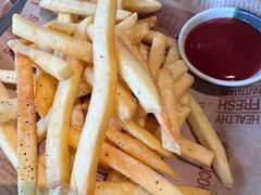 -MARU玛露音乐餐厅(大学路店)