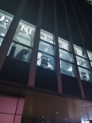 -U·NI SALON 造型