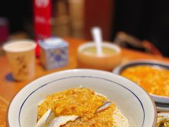 蟹黄鱼面-蟹黄鱼·深夜面馆(巨鹿路店)