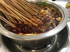 养生红锅-屋头串串(新街里店)