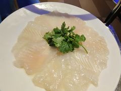 龙利鱼柳-千岛蚝高压锅生蚝·人参火锅(白云万达店)