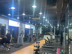 -豪逸健体(中骏广场店)