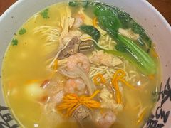 -李犟大爆鳝面·手工蟹黄包(湖滨西湖店)