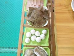 -何氏串串香火锅(翠亨店)