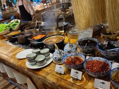 -万达瑞华酒店美食汇自助餐厅(楚河汉街店)