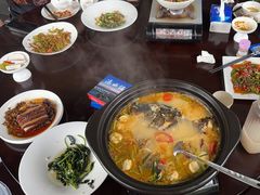 -洈水谣 · 地道荆州松滋菜(菱角湖公园店)