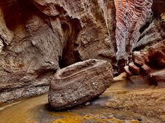 -天山神秘大峡谷