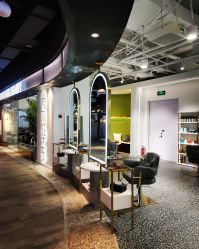 -尚羽华东接发美发店