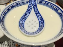 -广信牛奶甜品世家(台东店)