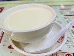 華心鮮乳燉蛋白-香港華心糖水鋪(南西总店)