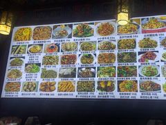 -小桥衢州人家·海鲜烧烤·盱眙龙虾(万达水街店)