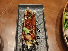 -8PINTS八品脱·日料·烧鸟·精酿小酒馆(莘庄店)