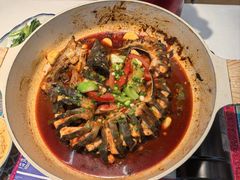 -刘姐啤酒鱼民族演艺餐厅(西街总店)