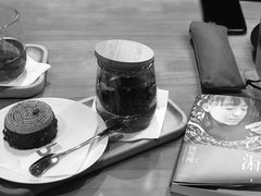 -西西弗书店&矢量咖啡(凯德晶萃广场店)