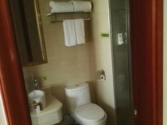 -维也纳酒店(广州京溪南方医院同和地铁站店)