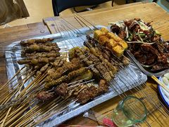 -勃利地摊·勃立小串烧烤