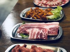 掌中宝-·缸桶屋·韩式牛肋条自助烤肉(西湖D11店)