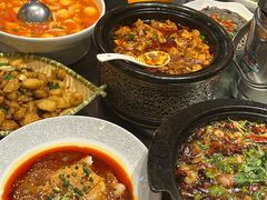 -万重锦·人文川菜馆(骡马市店)