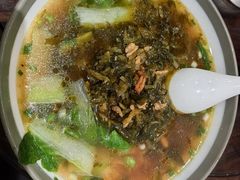雪菜肉丝面-弄堂咪道-饭香·面香·馄饨香(钦州北路田尚坊店)
