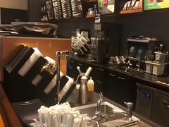 -星巴克(重庆火车北站北广场II店)