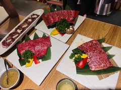 -炼火烤肉店