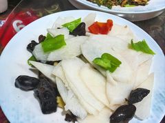 -味老大土碗菜(中山三路店)