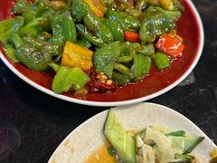 -鱼窝棚柴火铁锅炖(富山屯店)