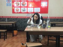 -老字号杨坡红油米线腊汁肉夹馍(东四道巷店)