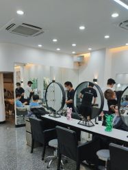 -CACA HAIR SALON