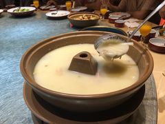 奶汤蒲菜-四季厨房 鲁菜·孔府烤鸭(高新万达店)
