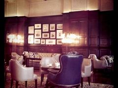 -LONG BAR 廊吧(外滩华尔道夫酒店)