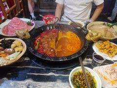 -袁老四重庆老火锅(桐梓坡店)