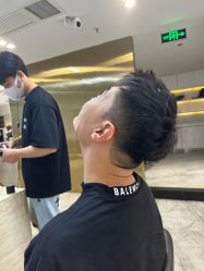 -DX HAIR SALON·发现未知美发沙龙
