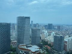 -上海龙之梦万丽酒店