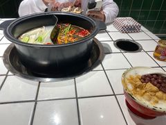 红汤锅底-九街淑芬掌中宝串串公司(两路金港国际店)
