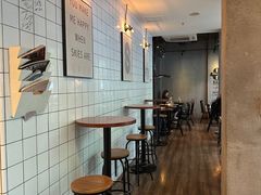 -81BAKERY(大学路店)