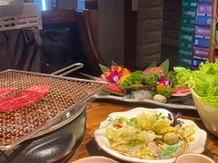 -明洞阿姨·韩式酱蟹烤肉·创意料理(三元桥店)