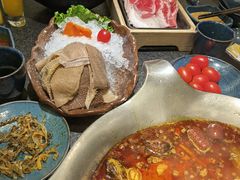 -湊湊火锅·茶憩(打浦桥日月光店)