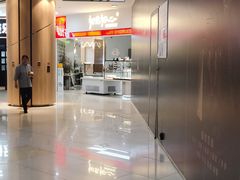 -西安绿地假日酒店