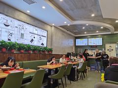 大堂-螺小胖柳州螺蛳粉(钟楼总店)