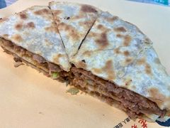 牛肉肉饼-老舅老蒙肉饼非遗店(一店)