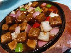 -宝燕海货工场(长江国际店)